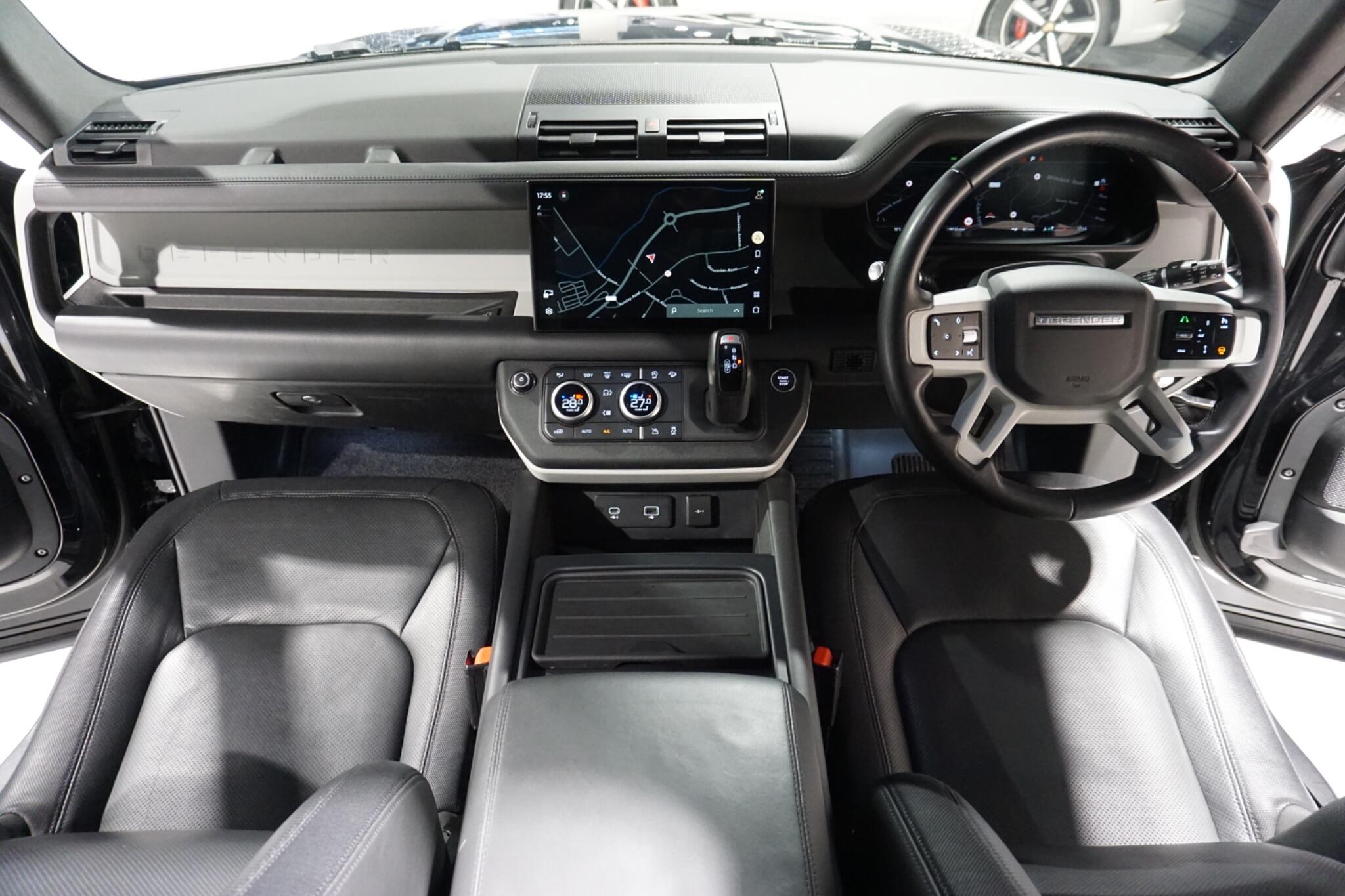 Land Rover Defender 90 3.0 D250 MHEV X-Dynamic HSE SUV 3dr Diesel Auto 4WD Euro 6 (s/s) (250 ps)